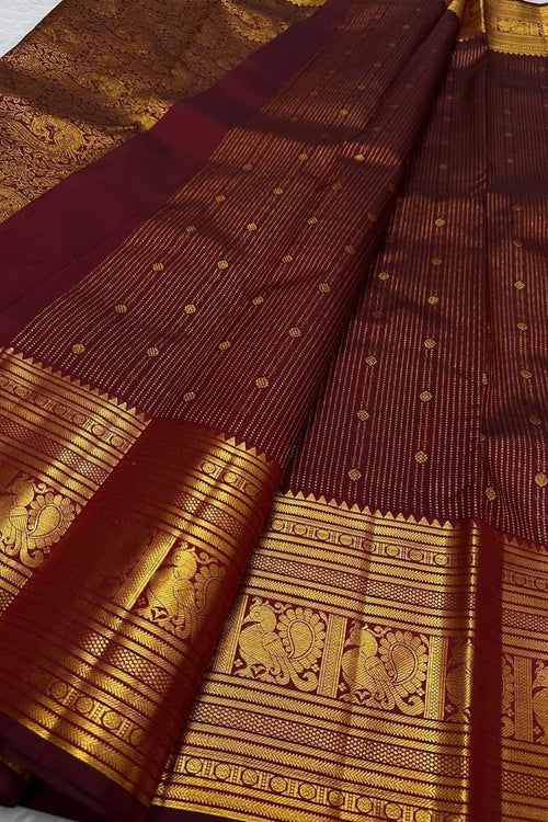Load image into Gallery viewer, Hypnotic Maroon Soft Banarasi Silk Saree With Inimitable Blouse Piece
