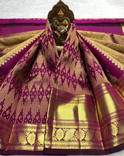 Entrancing Pruple Soft Banarasi Silk Saree With Comely Blouse Piece