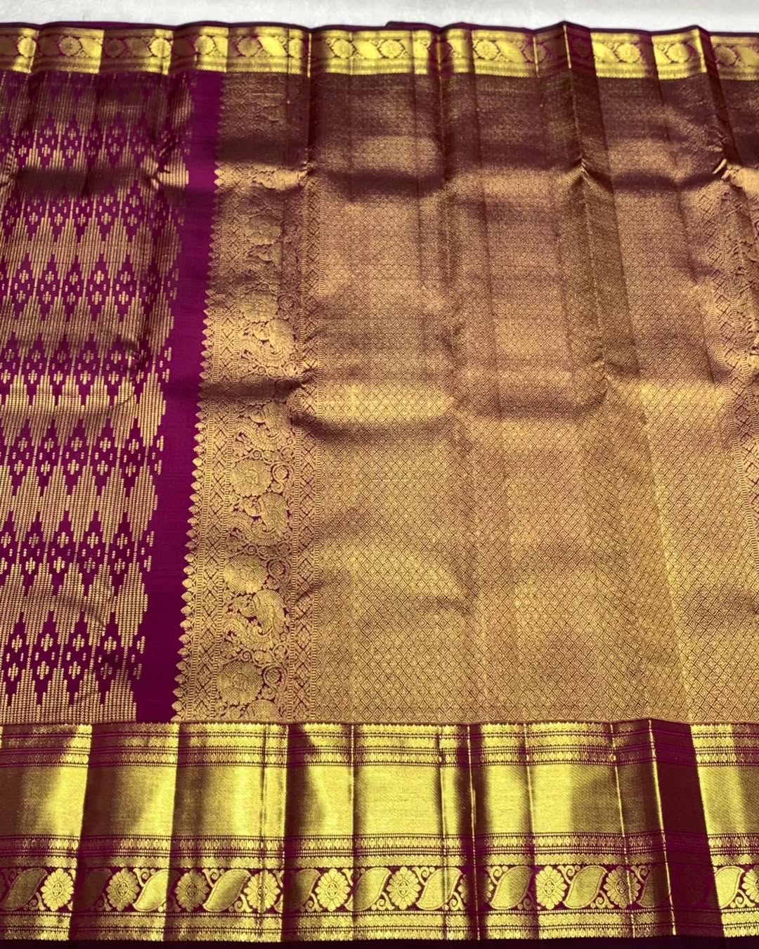 Entrancing Pruple Soft Banarasi Silk Saree With Comely Blouse Piece