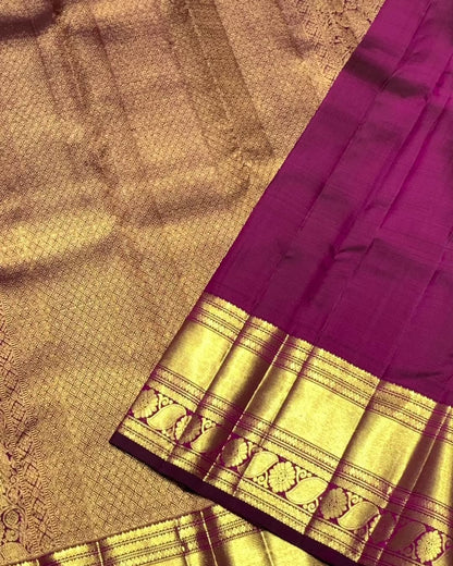 Entrancing Pruple Soft Banarasi Silk Saree With Comely Blouse Piece