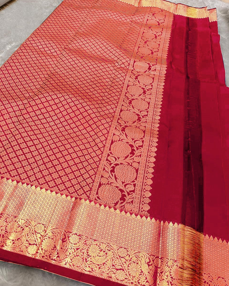 Luminous Red Soft Banarasi Silk Saree With Dissemble Blouse Piece