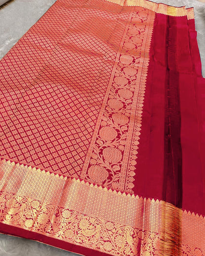 Luminous Red Soft Banarasi Silk Saree With Dissemble Blouse Piece