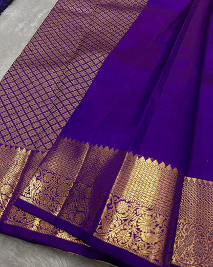 Gratifying Royal Blue Soft Banarasi Silk Saree With Marvellous Blouse Piece