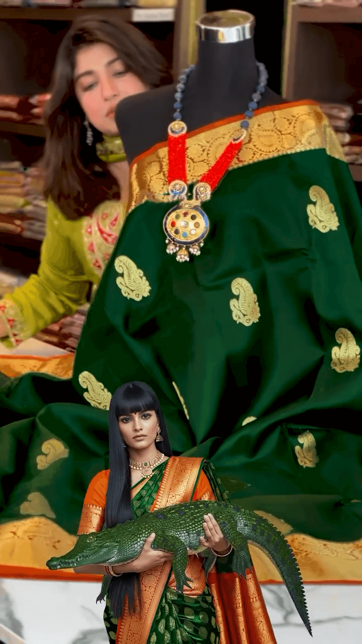 Impressive Dark Green Soft Banarasi Silk Saree With Lovely Blouse Piece