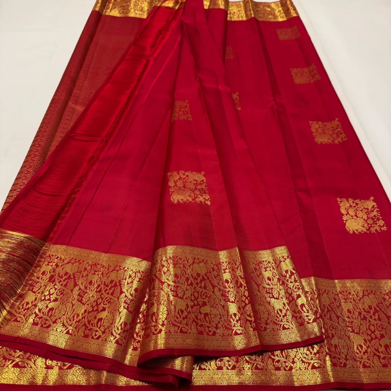 Traditional Red Soft Banarasi Silk Saree With Prominent Blouse Piece
