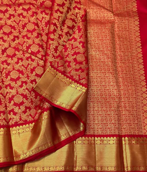 Divine Red Soft Banarasi Silk Saree With Trendy Blouse Piece
