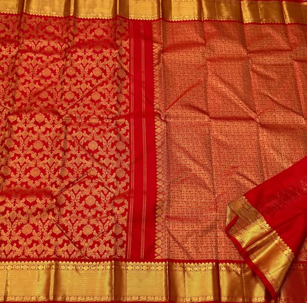 Divine Red Soft Banarasi Silk Saree With Trendy Blouse Piece