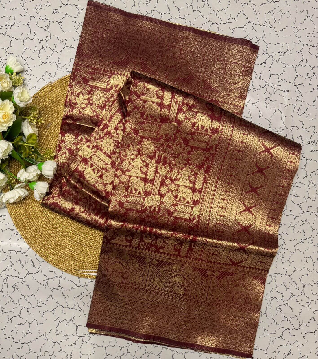 Prodigal Wine Soft Banarasi Silk Saree With Chatoyant Blouse Piece