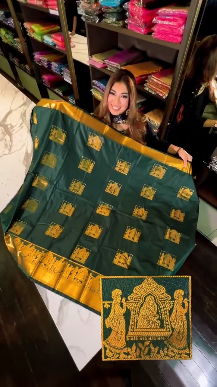 Angelic Dark Green Soft Banarasi Silk Saree With Deserving Blouse Piece