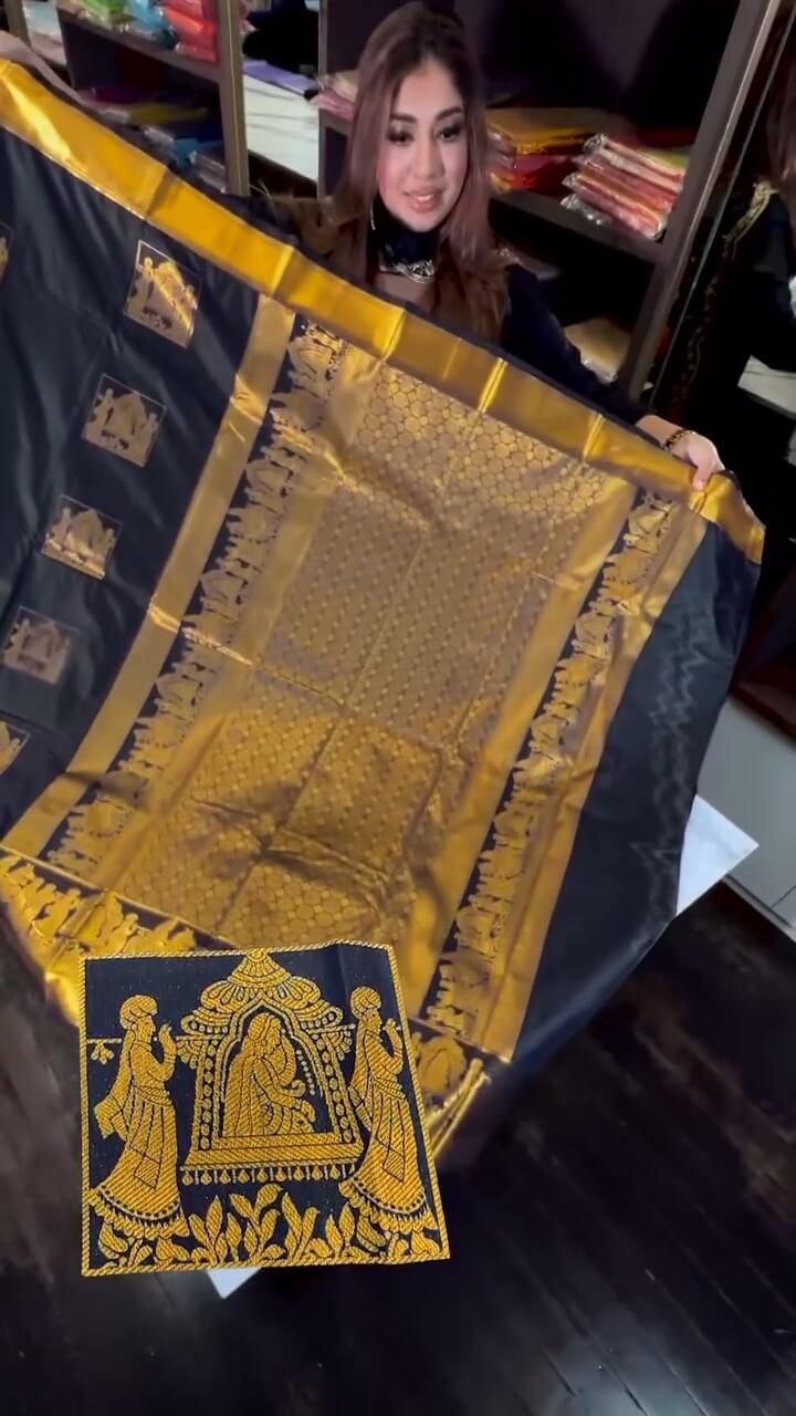 Sizzling Navy Blue Soft Banarasi Silk Saree With Petrichor Blouse Piece