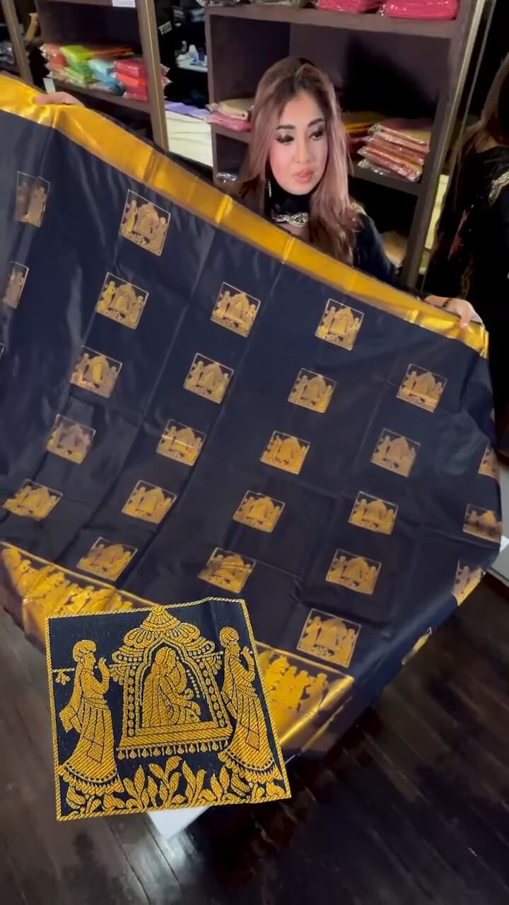 Sizzling Navy Blue Soft Banarasi Silk Saree With Petrichor Blouse Piece