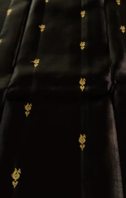 Fairytale Black Soft Banarasi Silk Saree With Pulsating Blouse Piece