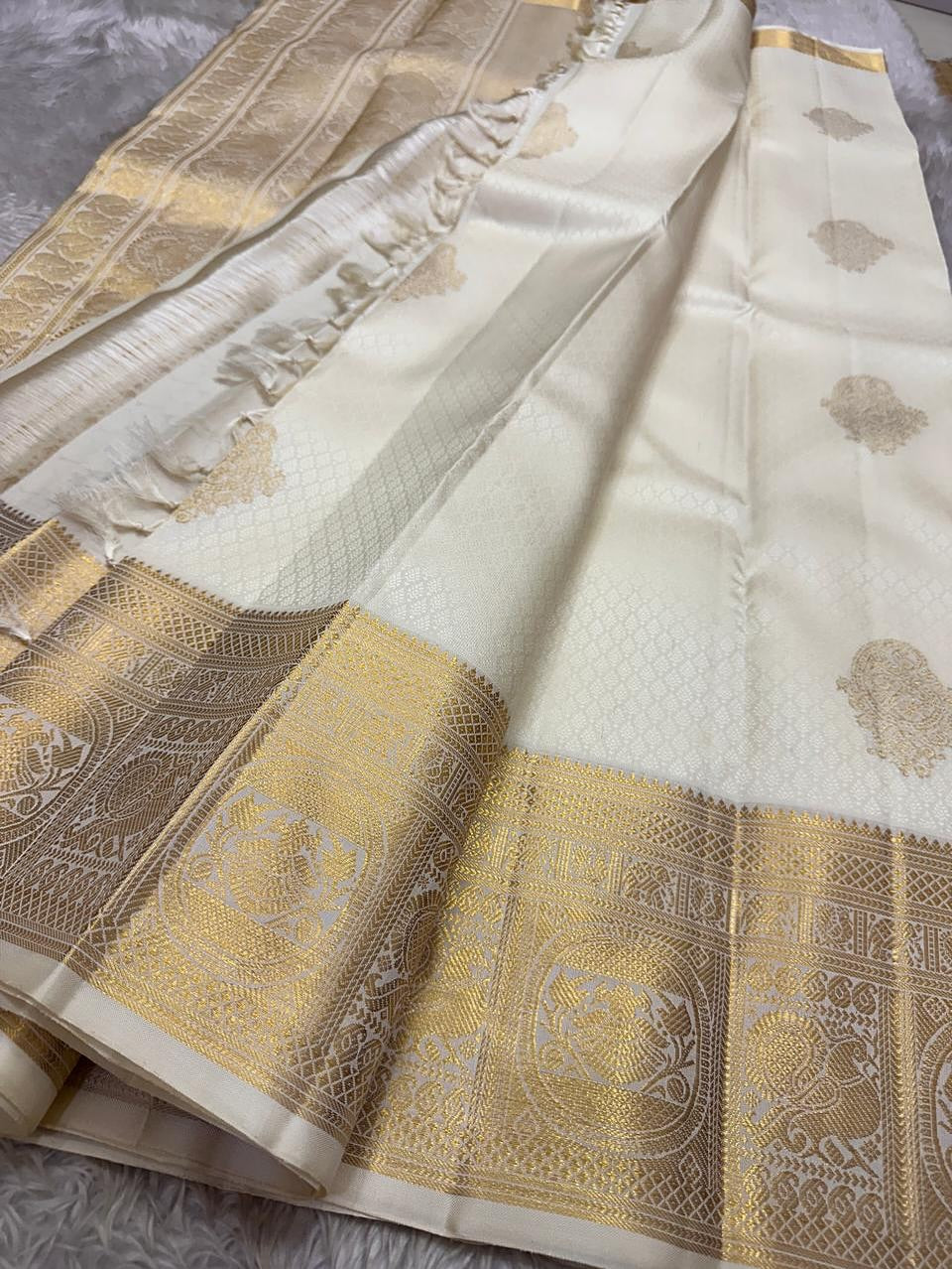 Eclat Beige Soft Banarasi Silk Saree With Designer Blouse Piece