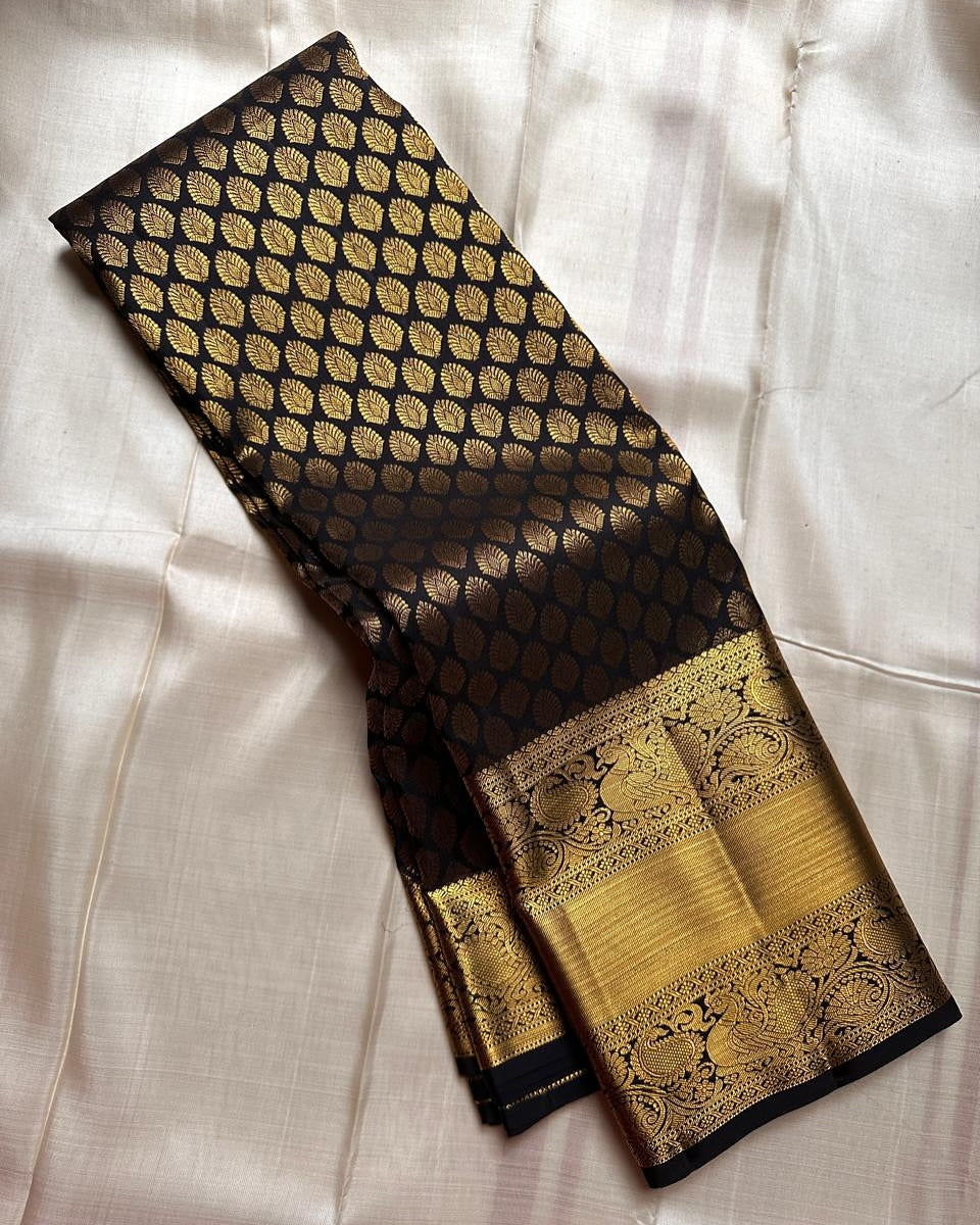 Divine Black Soft Banarasi Silk Saree With Seraphic Blouse Piece