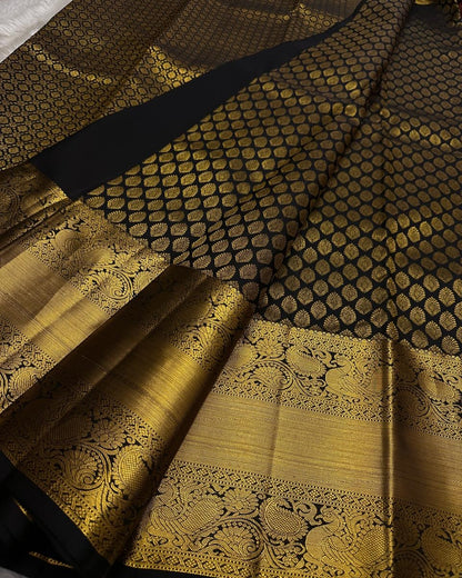 Divine Black Soft Banarasi Silk Saree With Seraphic Blouse Piece