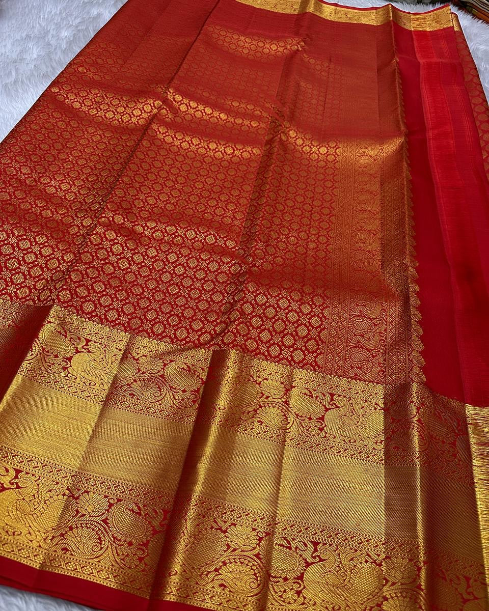 Ailurophile Red Soft Banarasi Silk Saree With Vestigial Blouse Piece