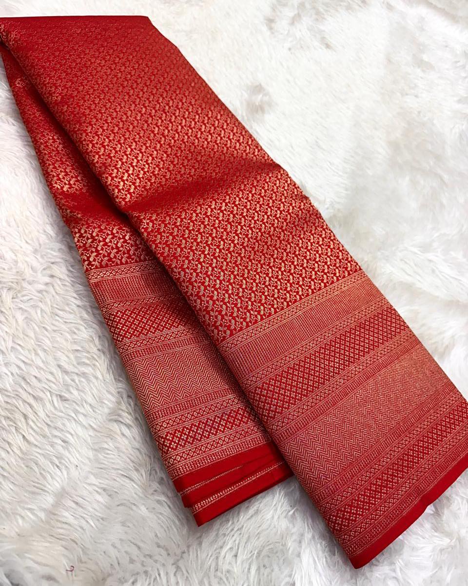 Desiring Red Soft Banarasi Silk Saree With Mesmeric Blouse Piece