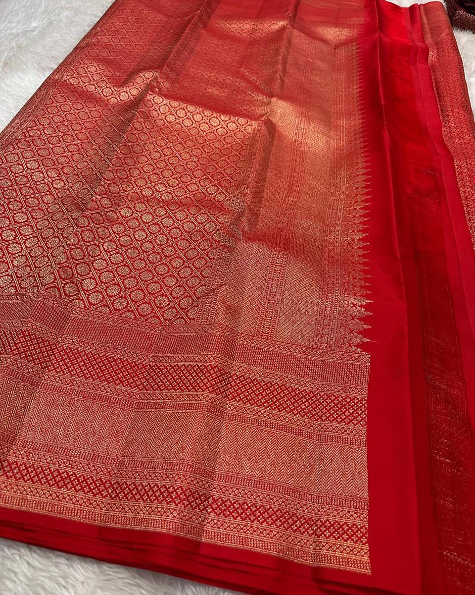 Desiring Red Soft Banarasi Silk Saree With Mesmeric Blouse Piece