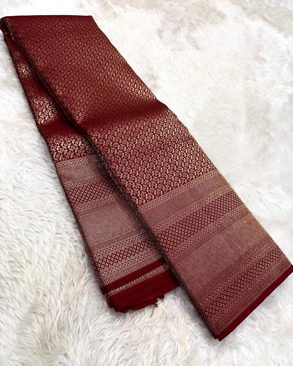 Bewitching Wine Soft Banarasi Silk Saree With Mesmerising Blouse Piece