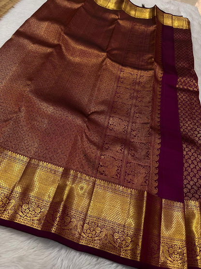 Preferable Purple Soft Banarasi Silk Saree With Angelic Blouse Piece