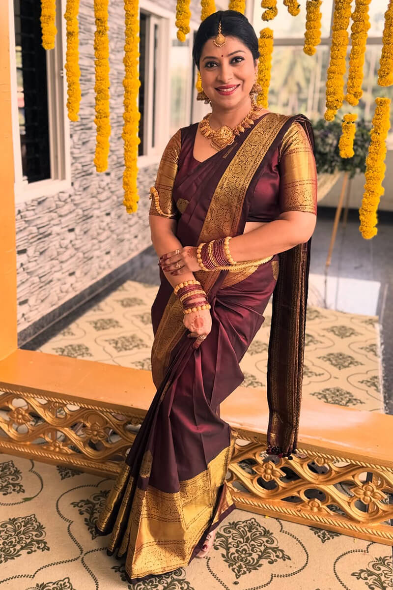 Eye-catching Maroon Soft Banarasi Silk Saree With Sophisticated Blouse Piece