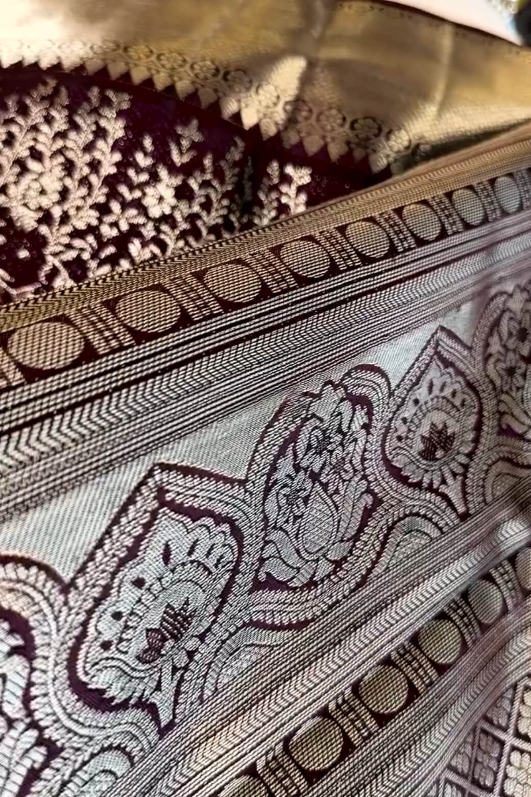 Epiphany Wine Soft Banarasi Silk Saree With Devastating Blouse Piece