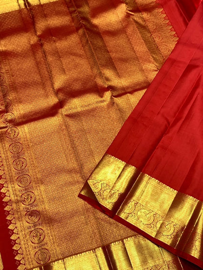 Grandiose Red Soft Banarasi Silk Saree With Vibrant Blouse Piece