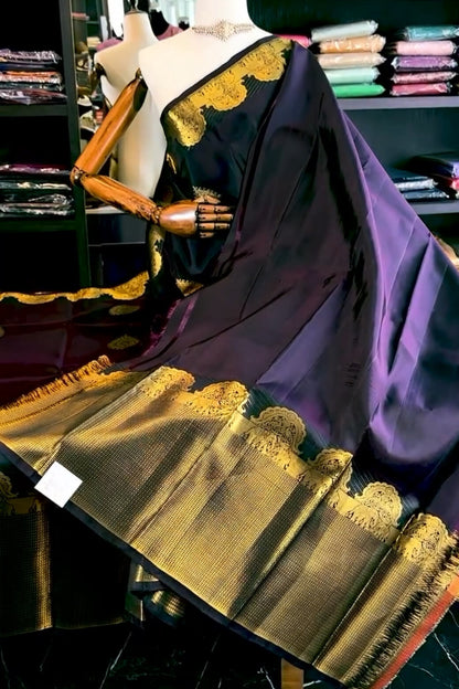 Ebullience Purple Soft Banarasi Silk Saree With Staring Blouse Piece