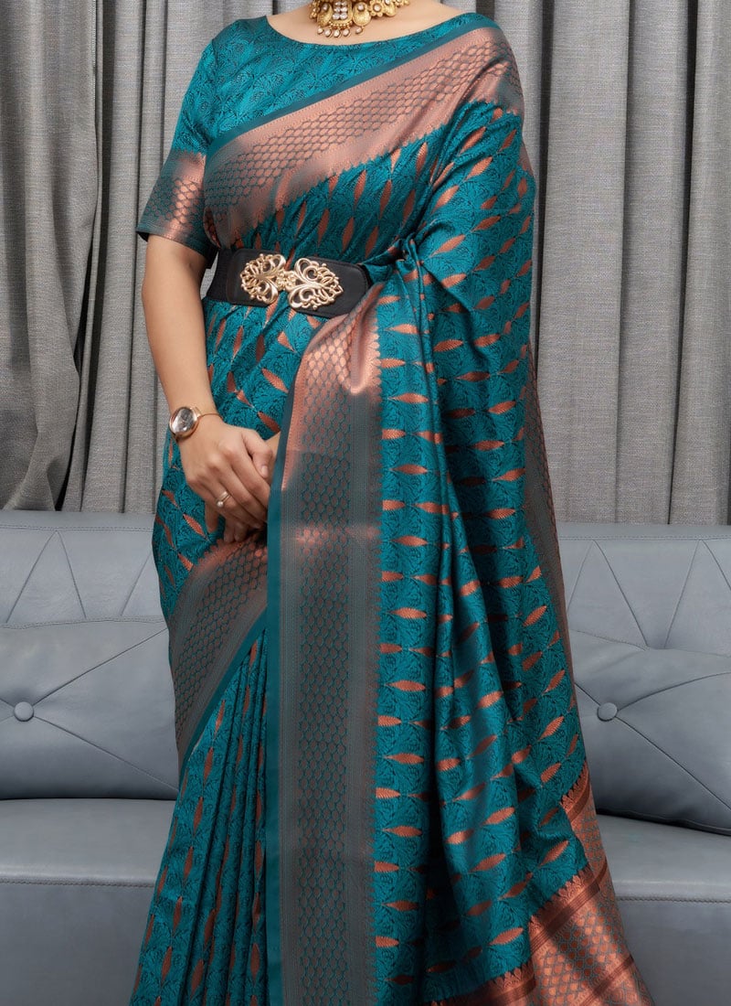 Preferable Rama Soft Silk Saree With Captivating Blouse Piece