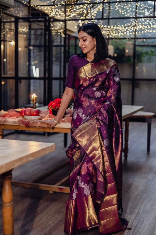 Load image into Gallery viewer, Serendipity Purple Soft Silk Saree With Devastating Blouse Piece
