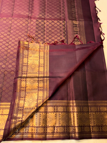 Dulcet Wine Pure Zari Weaving Banarasi Silk Saree With Gorgeous Blouse Piece
