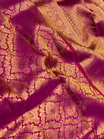 Scrupulous Dark Pink Pure Zari Weaving Banarasi Silk Saree With Imaginative Blouse Piece