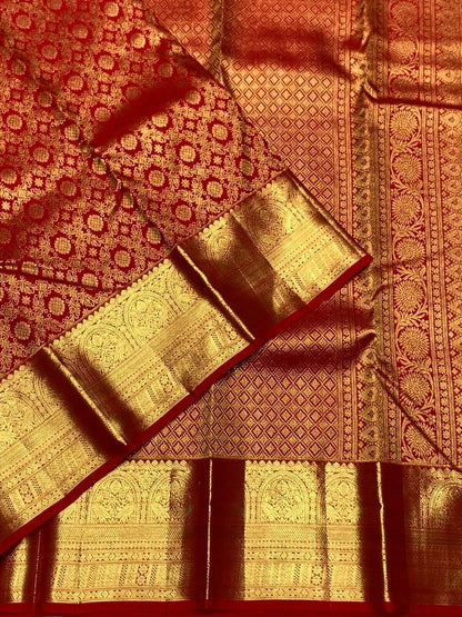Amazing Red Pure Zari Weaving Banarasi Silk Saree With Glittering Blouse Piece