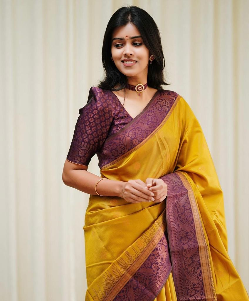 Mesmerising Yellow Soft Silk Saree With Demanding Blouse Piece