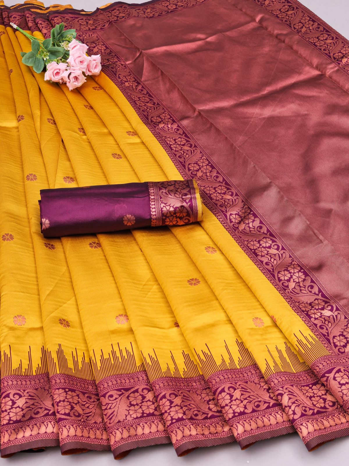 Mesmerising Yellow Soft Silk Saree With Demanding Blouse Piece