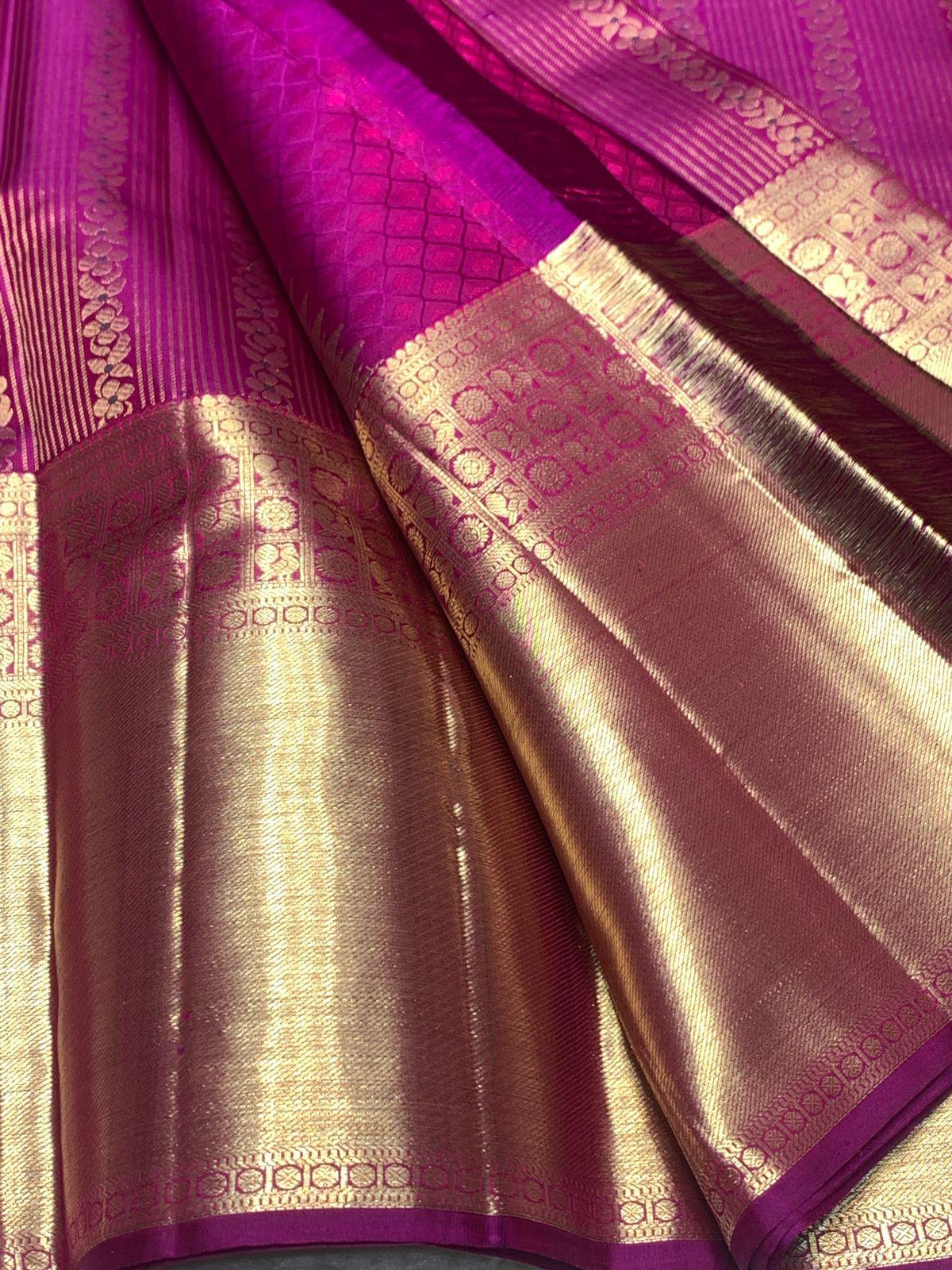 Trendy Purple Pure Banarasi Silk Saree With Lagniappe Blouse Piece
