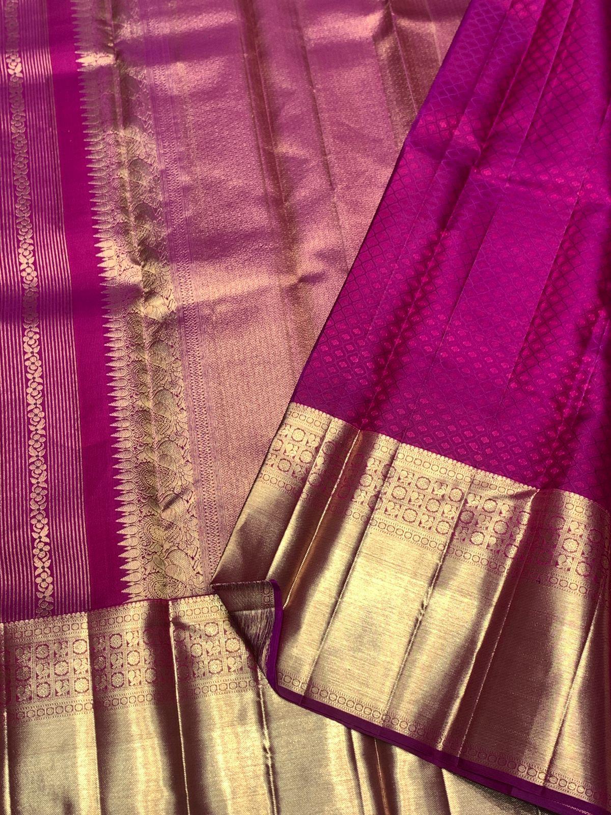 Trendy Purple Pure Banarasi Silk Saree With Lagniappe Blouse Piece