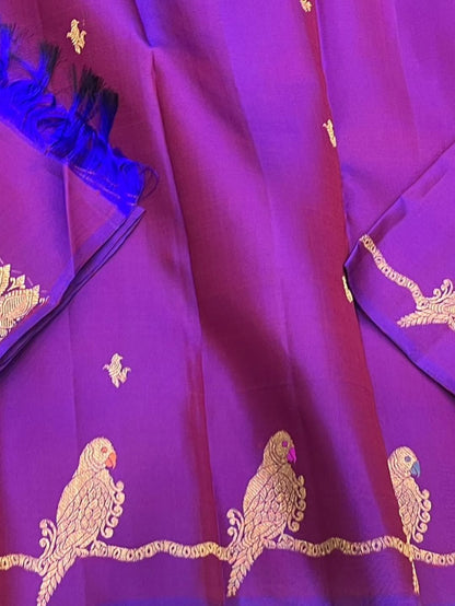 Delectable Purple Pure Banarasi Silk Saree With Resonant Blouse Piece