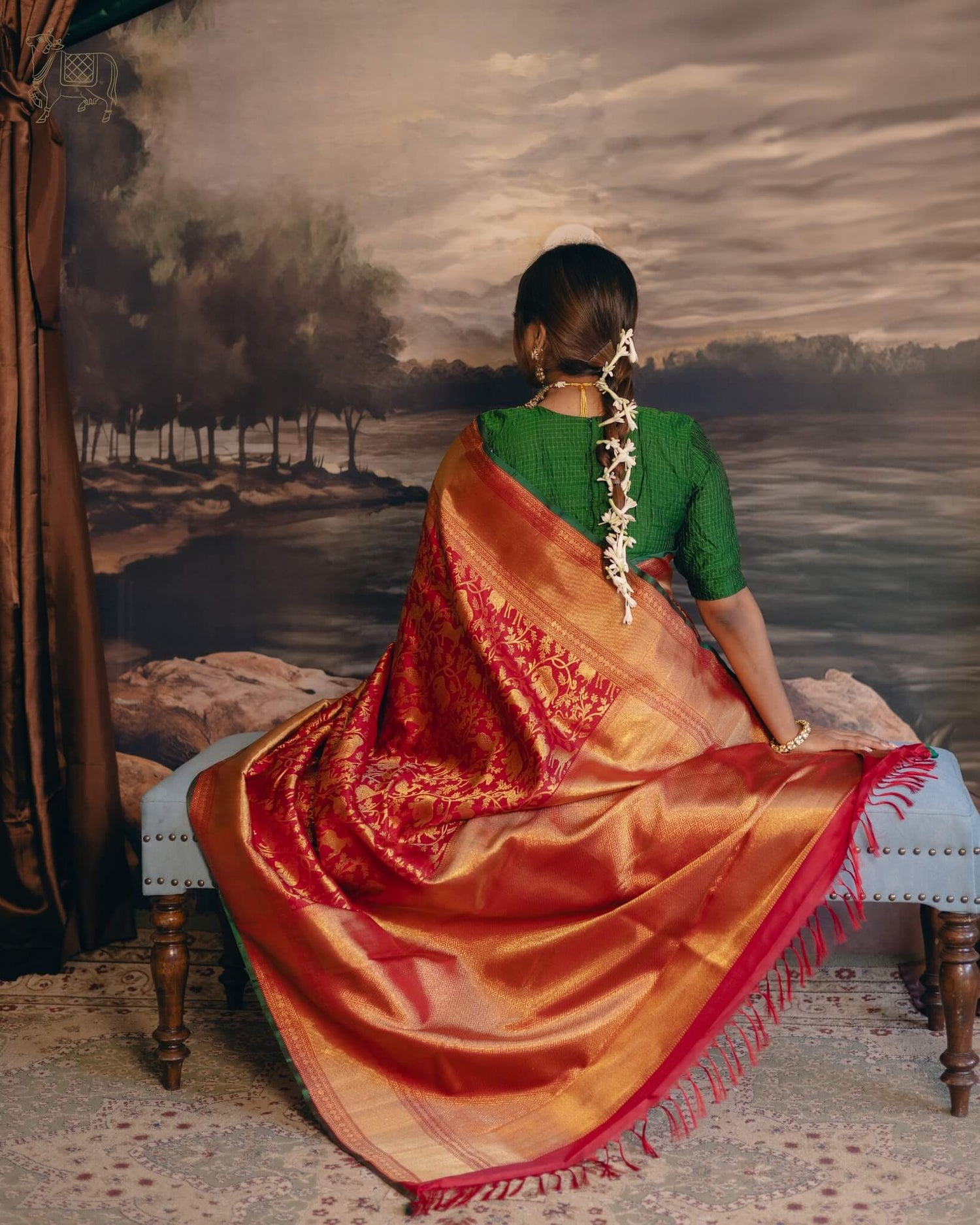 Fancifull Red Pure Banarasi Silk Saree With Mesmeric Blouse Piece