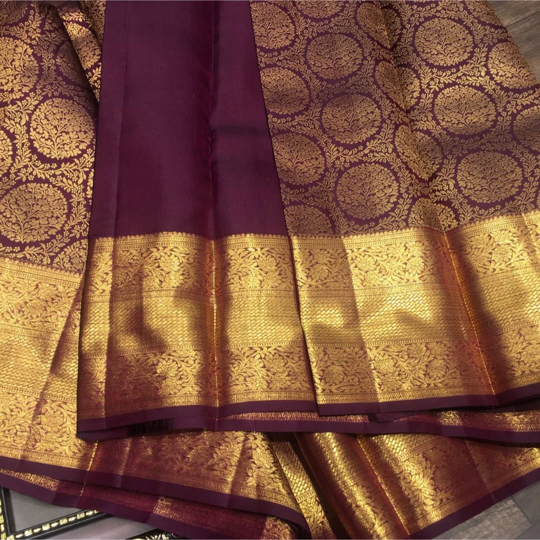 Amiable Wine Pure Banarasi Silk Saree With Gorgeous Blouse Piece