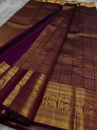 Luxuriant Purple Pure Banarasi Silk Saree With Transcendent Blouse Piece