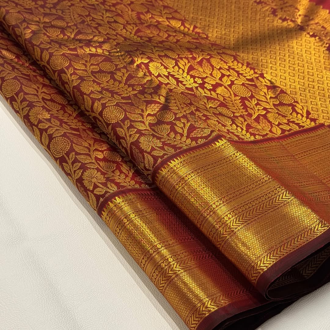 Magnificat Maroon Pure Banarasi Silk Saree With Assemblage Blouse Piece