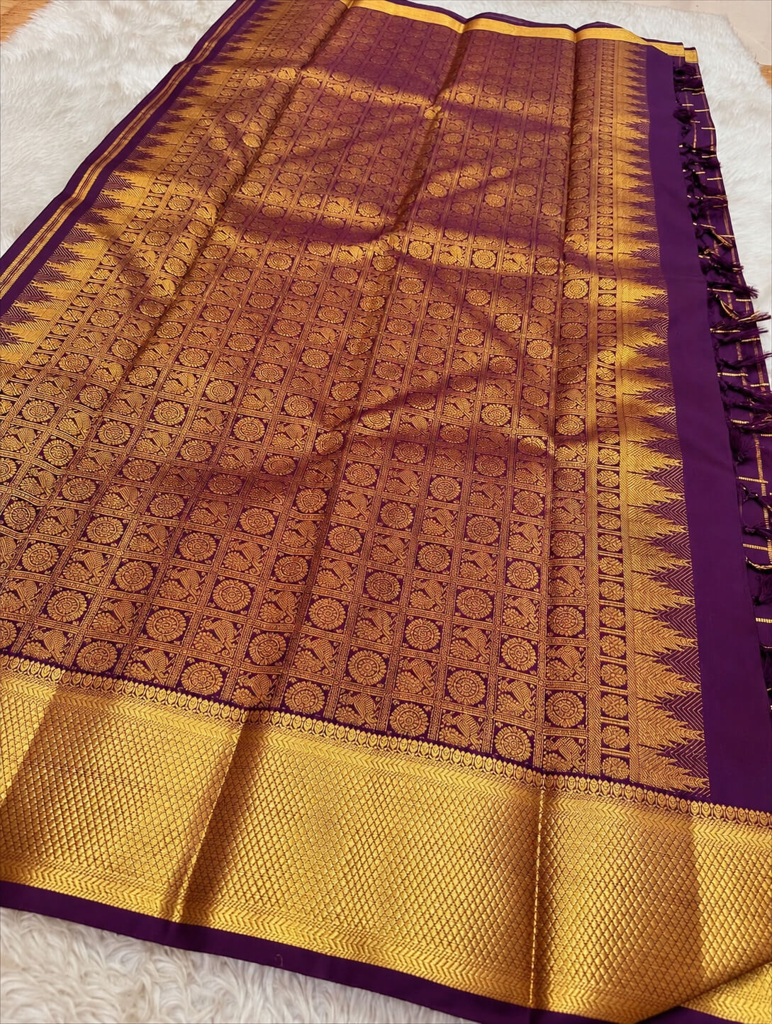Desirable Purple Pure Zari Weaving Banarasi Silk Saree With Panache Blouse Piece