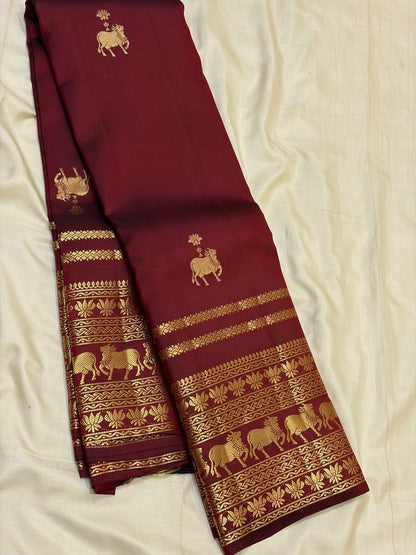 Delightful Maroon Pure Banarasi Silk Saree With Proficient Blouse Piece
