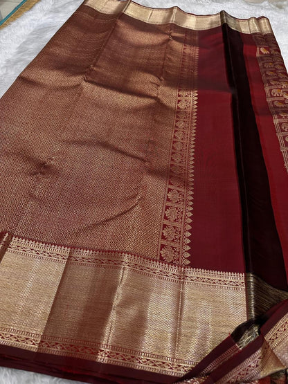Majesty Maroon Pure Banarasi Silk Saree With Captivating Blouse Piece