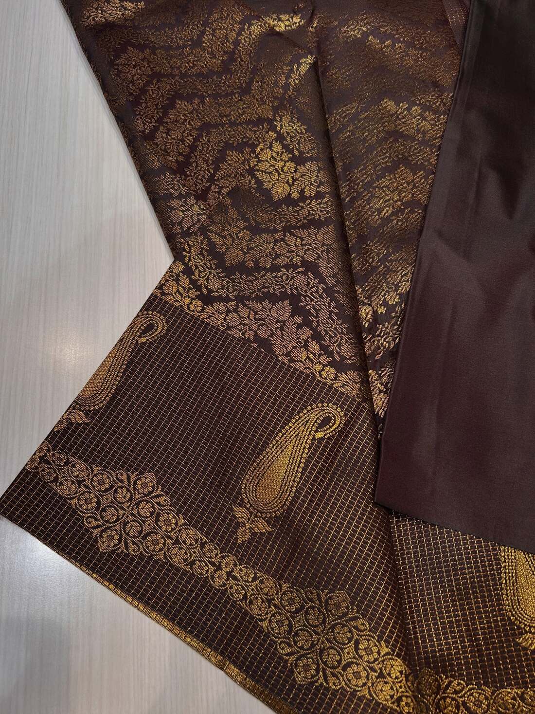 Conflate Brown Pure Banarasi Silk Saree With Blissful Blouse Piece