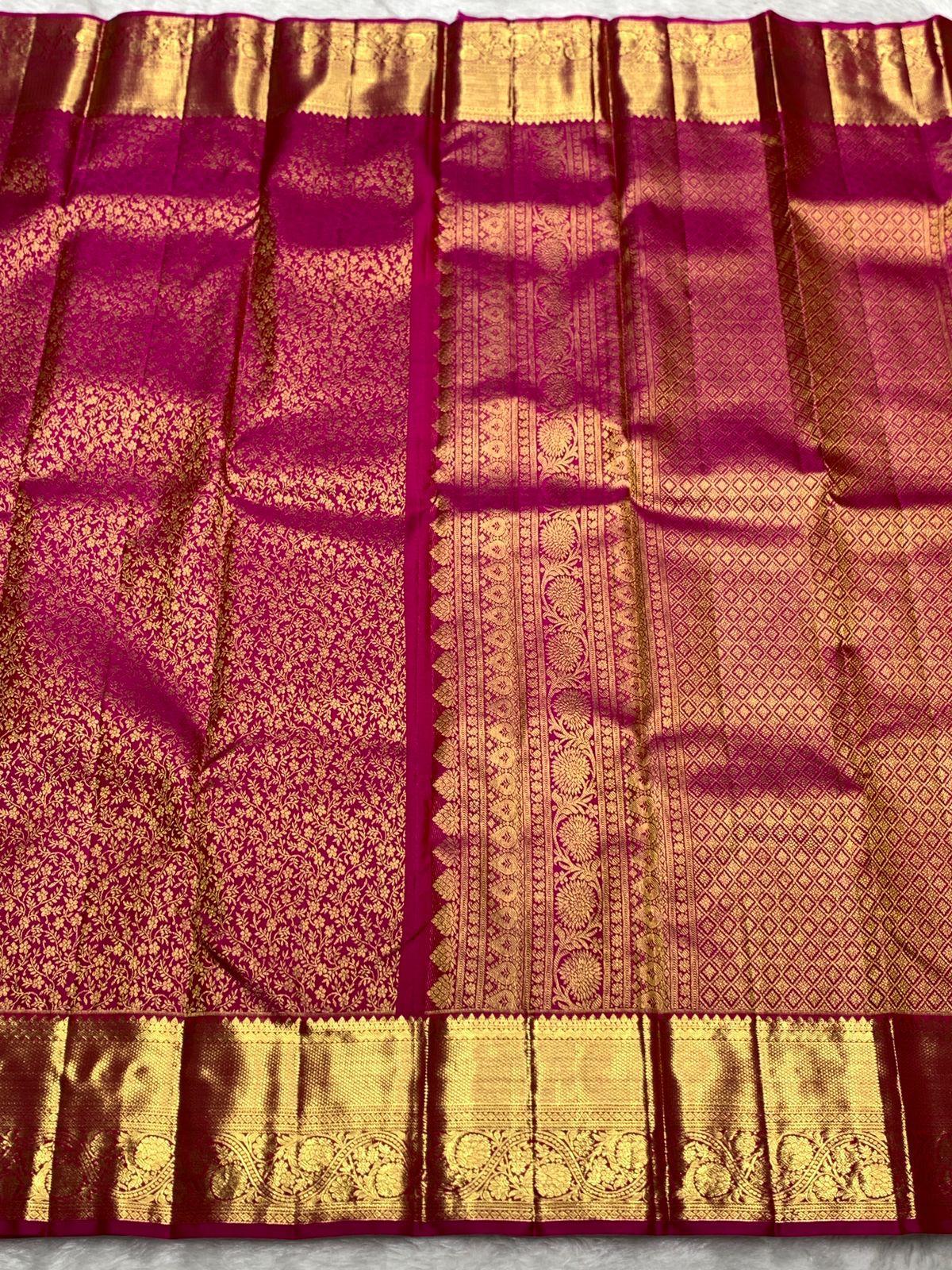 Allure Dark Pink Pure Banarasi Silk Saree With Tantalizing Blouse Piece