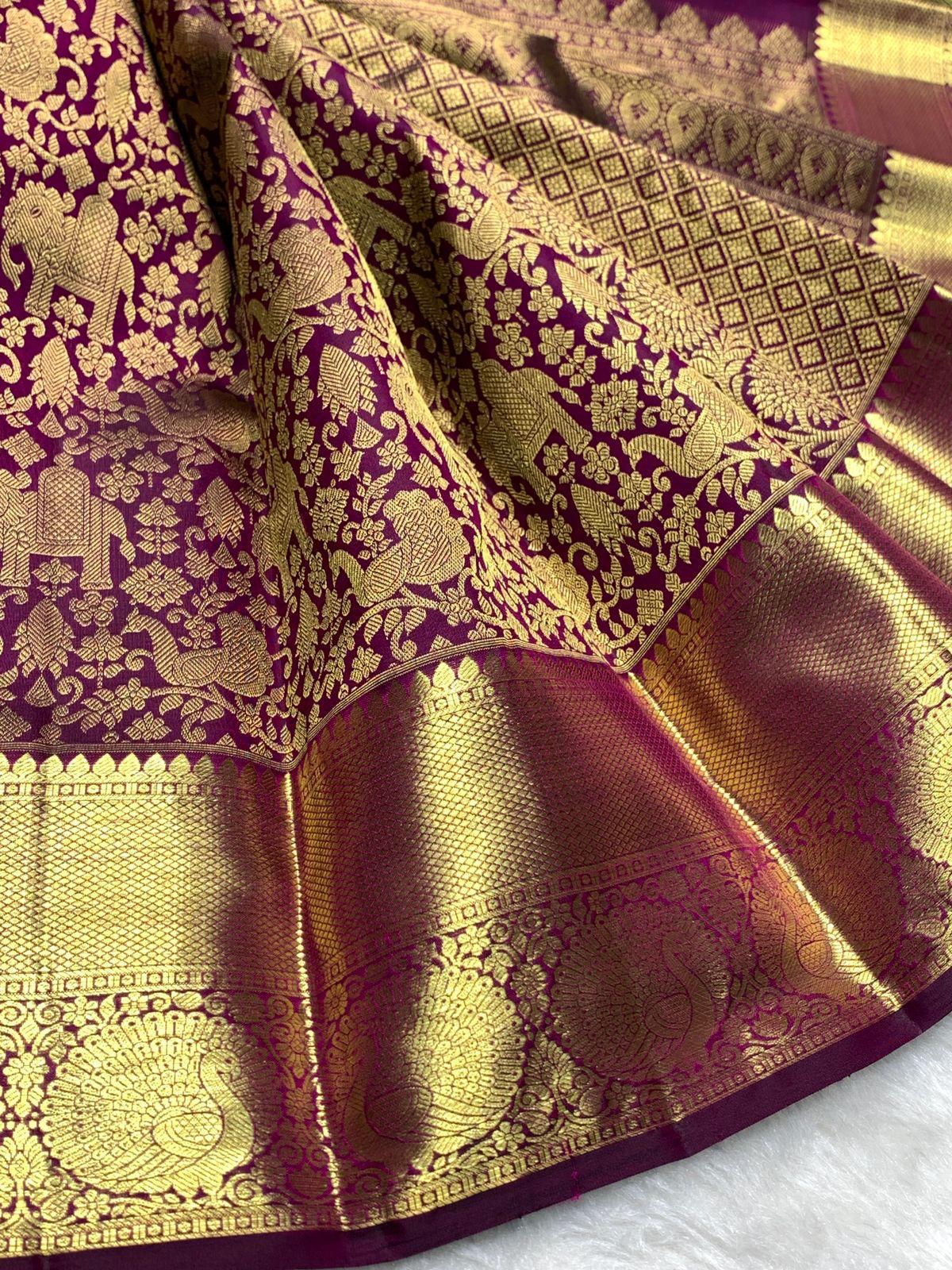 Rhapsodic Purple Pure Banarasi Silk Saree With Extraordinary Blouse Piece