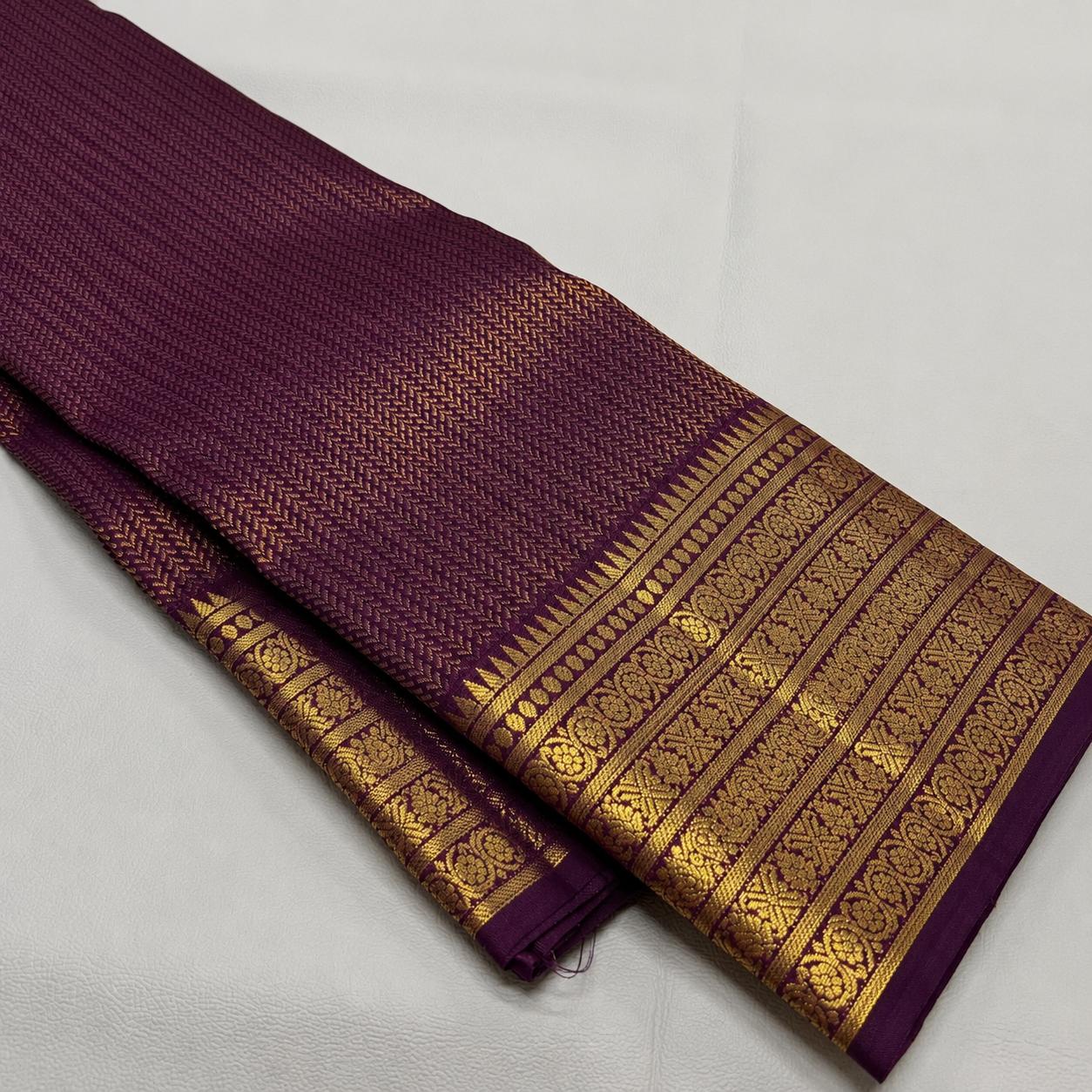 Symmetrical Purple Pure Banarasi Silk Saree With Energetic Blouse Piece