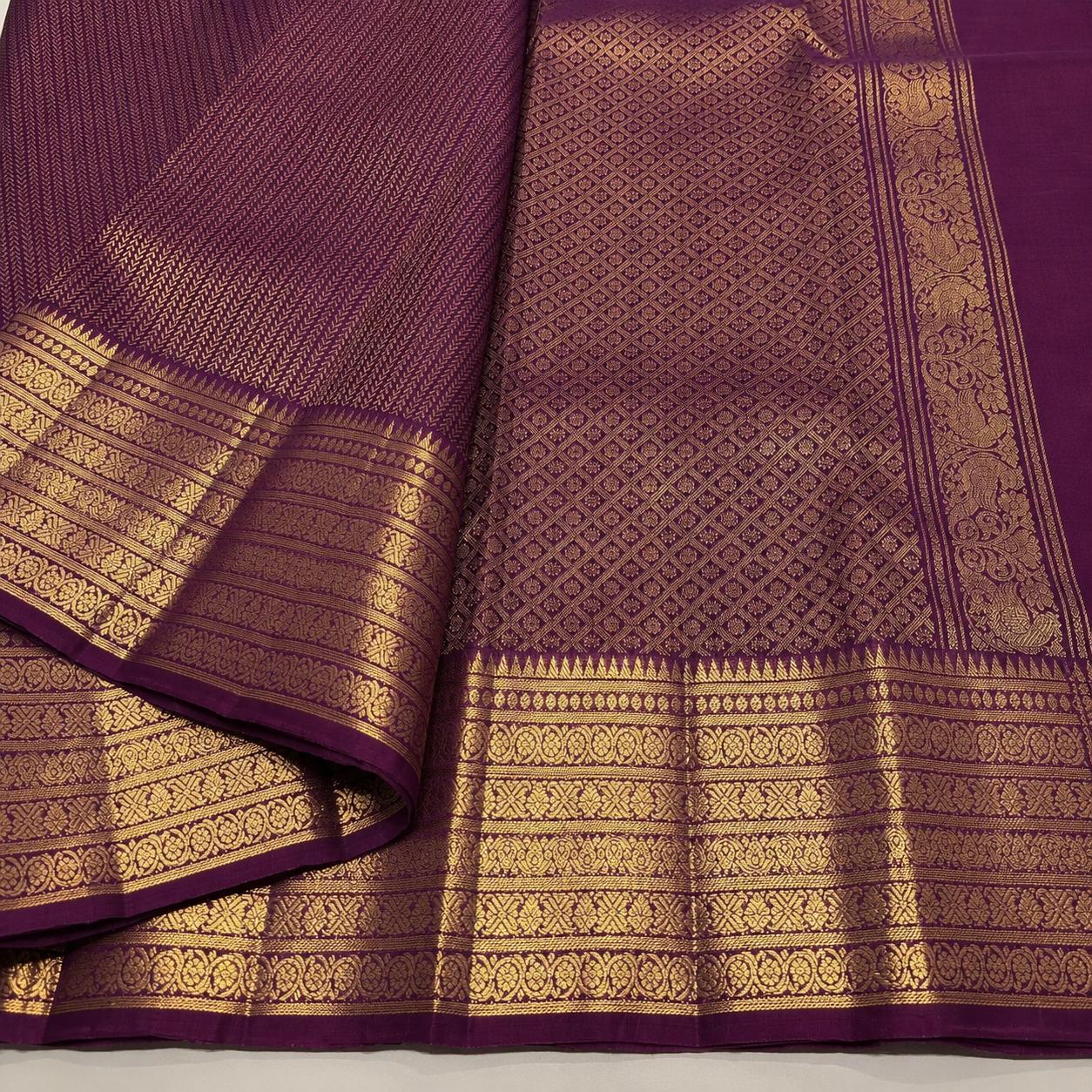 Symmetrical Purple Pure Banarasi Silk Saree With Energetic Blouse Piece